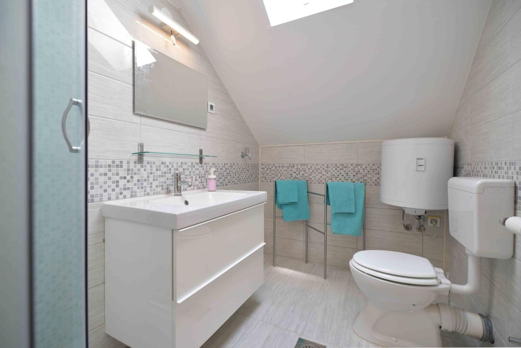 Apartments Mili - Near The Sea And The Centar Of Place Бетина Екстериор снимка