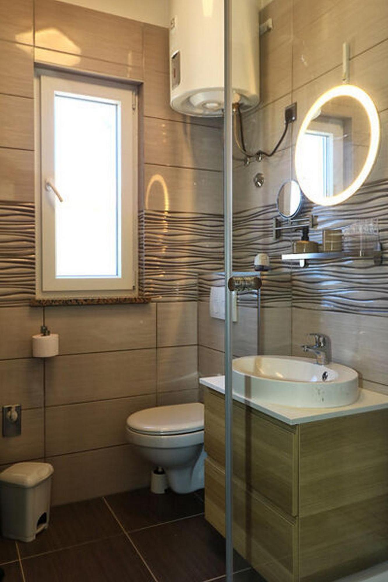 Apartments Mili - Near The Sea And The Centar Of Place Бетина Екстериор снимка
